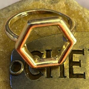 Add 1 “💰free” item w bundle Ring sz 6.5-6.75 Goldtone Metal in a Hexagon shape